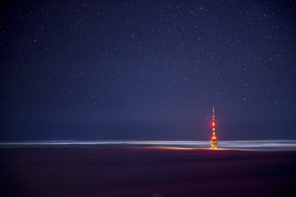 A pécsi tv-torony ködben a Tubesről fotózva.
Forrás: MTI
Szerző: Sóki Tamás